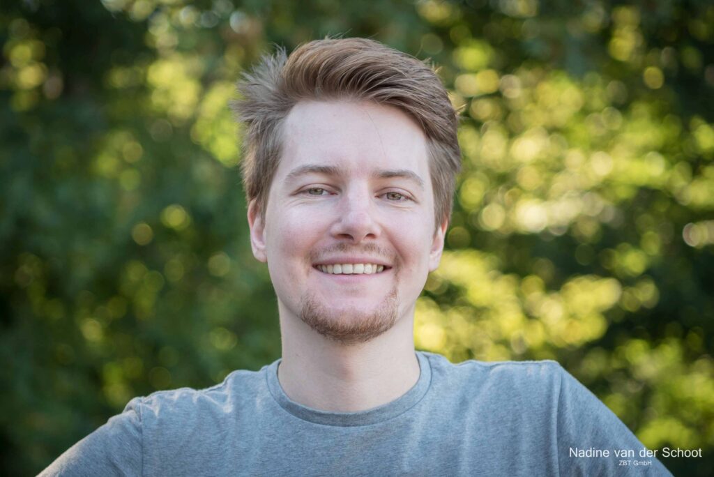 Portrait of Julian Kapp.