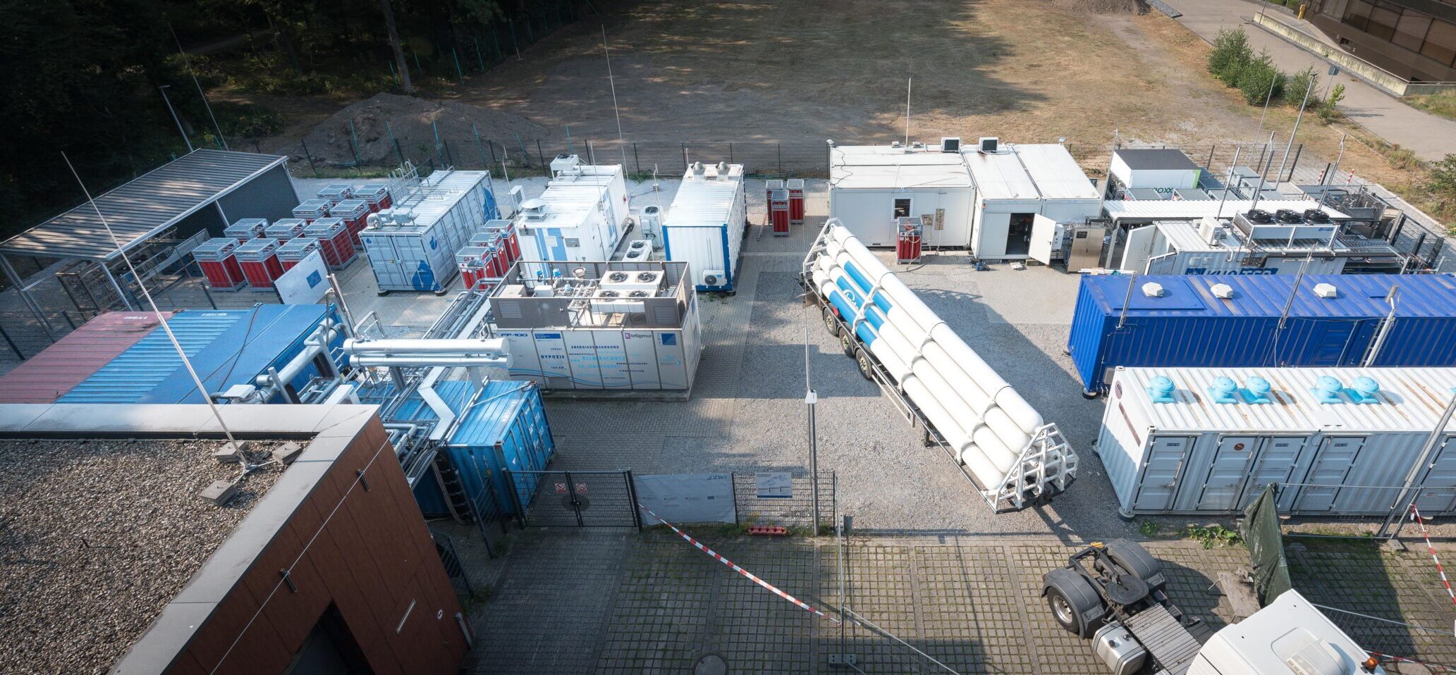 Wasserstoff Transport LKW auf dem Wasserstoff-Testfeld